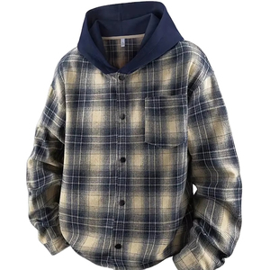 Chemise à capuche en flanelle rayée pour homme, style vintage, teinte en fil, manches longues, coupe classique - Product Image 1