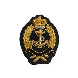 Badges brodés sur mesure de qualité supérieure, faits main, en tissu feutre avec broderie bullion, nouveau style, service OEM - Product Image 1