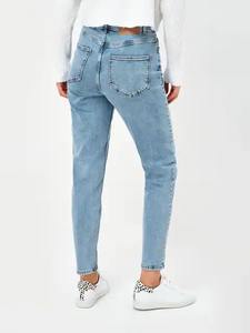 Culottes vaqueros vintage con lavado especial, diseñados con tela suave y transpirable, corte elegante de pierna ancha, ajuste de cintura alta y costuras duraderas. - Product Image 6