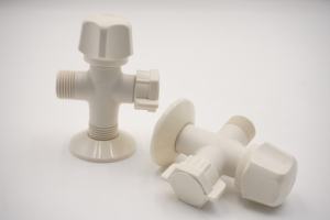 Robinet d'alimentation en eau en POM blanc moderne en forme de T pour toilettes, bidets et cuisines, avec personnalisation de marque disponible - Product Image 2