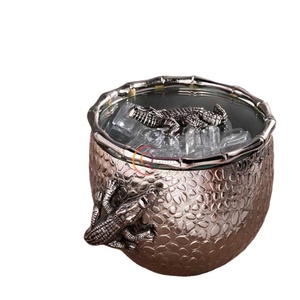 ถังแช่ไวน์และแช่แชมเปญโลหะพร้อมที่จับจระเข้คอลเลกชันเครื่องทำแชมเปญเสิร์ฟเนื้อสัมผัสที่เป็นเอกลักษณ์ - Product Image 1