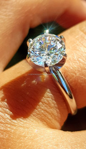 Bague de fiançailles en or 14 carats de style vintage Bijoux de mariage vintage de luxe Pierre de perles de diamant blanc cultivé en laboratoire pour les fêtes de cadeaux - Product Image 5