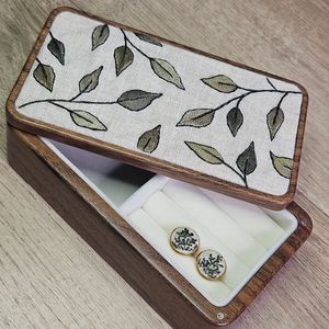 Boîte à bijoux brodée recouverte de tissu (Kadhai) pour ranger bagues et colliers, décoration de la maison, usage professionnel - Product Image 6