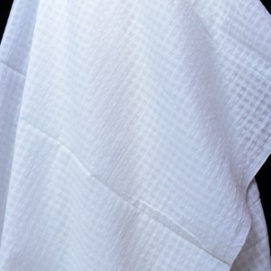 Tissu en coton Khadi 100% biologique de haute qualité, écologique, de poids moyen, tissé à la main, respirant, séchage rapide, 70 GSM, chemises pour filles - Product Image 3