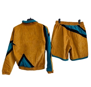 Ensemble survêtement unisexe d'hiver de haute qualité, personnalisable, style vintage des années 90, en velours côtelé, veste coupe-vent et short - Product Image 2