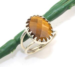 Anillo fino hecho a mano de Plata de Ley 925 con piedras preciosas de ojo de tigre facetadas - Product Image 1