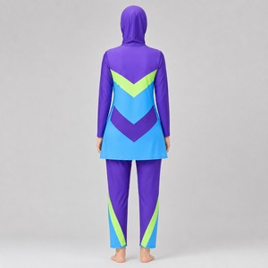 Ensemble de maillot de bain modeste 3 pièces à couvrance intégrale avec manches longues et couvre-tête, taille haute ornée de cristaux - Product Image 4