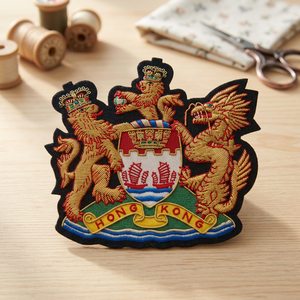 Écusson brodé à la main du blason de Hong Kong, à coudre sur tissu, pour vêtement, style classique - Product Image 4
