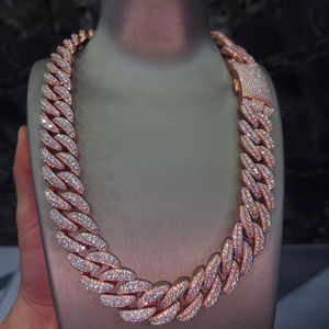 Precio de fábrica Cadena cubana personalizada con incrustaciones de moissanita, Joyería Hip Hop al por mayor para hombre y mujer, Chapado en oro rosa de lujo - Product Image 1