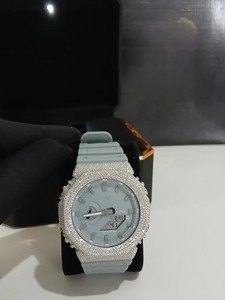 Montre de luxe style Hip Hop GTRGT45120 avec boîtier serti de diamants Moissanite VVS, affichage numérique, bracelet en caoutchouc, mode enfant - Product Image 3