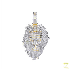 Colgante de Joyería de Lujo con Diseño de León, Acabado Pulido y Piedras de Diamante Moissanite VVS - Product Image 4