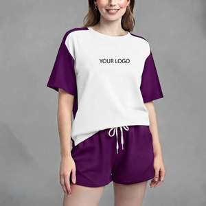 ชุดเซ็ต 2 ชิ้น เสื้อยืดแขนสั้นทรงโอเวอร์ไซส์ 2 สี ผ้าฝ้าย 100% คุณภาพพรีเมียม สำหรับผู้หญิง สไตล์ลำลอง สตรีทแวร์ รับผลิตตามแบบ OEM - Product Image 1