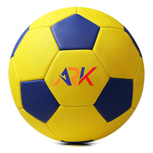 Balón de Handball de Entrenamiento con Cubierta Resistente y Agarre Firme para Práctica y Partidos - Product Image 1