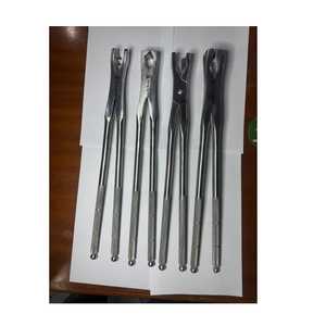 ชุดคีมถอนฟันม้า 4 ชิ้น คีมถอนฟันกรามม้า สำหรับการผ่าตัดช่องปากสัตว์ คีมถอนฟันกรามม้า คุณภาพสูง - Product Image 2