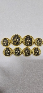 Boutons personnalisés de haute qualité ALPHA PHI ALPHA pour blazers, couleur or, 8 boutons, vente en gros - Product Image 2
