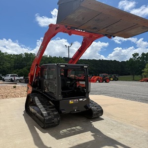 Chargeuse sur pneus Kubota avec moteur à essence pour travaux de terrassement, bon état, en stock et prête à être expédiée, livraison rapide - Product Image 1