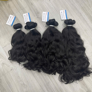 Nuevo vendedor Cabello crudo real Cabello de trama ondulado natural Muy alta calidad Aspecto de lujo Color natural Listo para enviar - Product Image 4