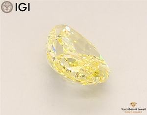 Diamante Cultivado en Laboratorio, Color Amarillo Intenso, Claridad VS1, Corte Pera, 1.50 Quilates, con Certificado IGI, Perfecto para Diseños de Anillos - Product Image 4