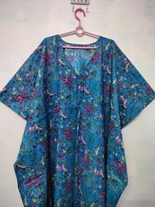 Robe Kaftan Bohème Vintage Faite à la Main en Coton et Dentelle, Imprimé Floral, Coupe Évasée, Grande Taille, Tenue de Plage, Vêtement de Maternité, Cadeau pour Demoiselle d'Honneur - Product Image 4