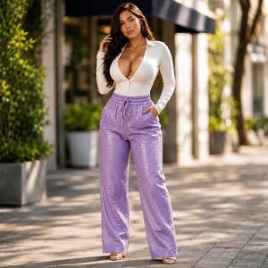 Pantalon en cuir gaufré crocodile pour femme, style exotique, taille haute, pantalon de motard en cuir gaufré doré pour femme - Product Image 4