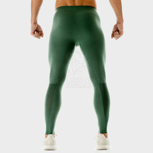 ชุดชกมวยที่ออกแบบมาเพื่อนักมวยมืออาชีพและสำหรับการฝึกซ้อม ผลิตจากผ้าที่แข็งแรง ทนทาน ยืดหยุ่น และสวมใส่สบาย พร้อมการเย็บแบบขั้นสูง - Product Image 3