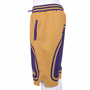 Pantalones cortos de baloncesto de malla con logo impreso personalizado en color sólido para hombre, transpirables, con cordón ajustable, estilo retro. - Product Image 3