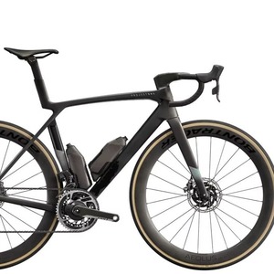 HOT SELLING 2026 Madone SLR 8 AXS Gen 8 lightweight 900 Series OCLV Carbon <b>frame</b> High-Powered Performance With 24 Month Warrant - Product Image 5