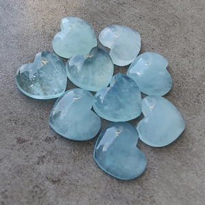 Pierre précieuse naturelle de qualité AAA, bleu aqua, taille cœur, cabochon laiteux, dos plat, calibrée, pour la fabrication de bijoux - Product Image 5