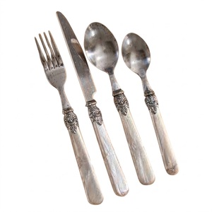 Juego de cubiertos clásicos de metal con mangos de nácar, aptos para lavavajillas, juegos de cubiertos para bodas en oferta. - Product Image 5
