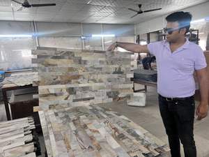 Panel de Pared 3D Moderno Irrompible, Ecológico, Dorado y Verde Pulido, Diseño de Piedra Flexible para Interiores y Exteriores, Insonorizante para el Hogar - Product Image 4