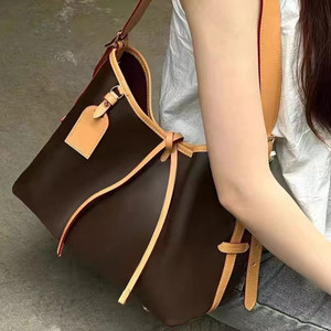 Bolsos de PU 2026, Bolsos de Mano de Lujo para Mujer, Bolso de Hombro al por Mayor con Cadena, Bolso Tote de Moda para Mujer - Product Image 3