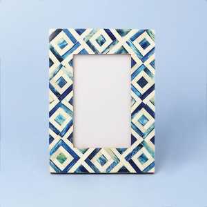 Cadre photo vertical de luxe en os incrusté, motifs complexes faits à la main, léger pour affichage sur table, décoration intérieure - Product Image 2
