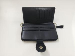 Portefeuille-pochette à fermeture éclair en cuir véritable à imprimé serpent pour femme avec fermeture à pression - Product Image 2