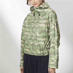 Veste zippée colorée pour femme ODM design à capuche durable pour femme - Product Image 1