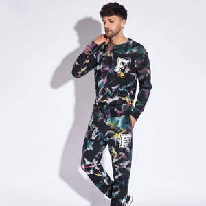 Conjunto Deportivo Estampado para Hombre, Corte Ajustado, Sudadera con Cuello Redondo, Pantalones Jogger, Ropa Casual Urbana, Ecológica y Transpirable, 100% - Product Image 1