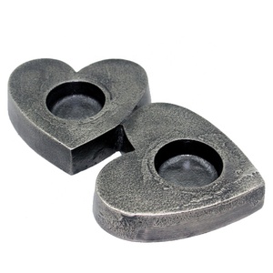 Hot Selling Table <b>Top</b> Decoration Black <b>Heart</b> Shape T Light Candle Holder Modern Design Candle Stand For Wedding And Party Decor - Product Image 1