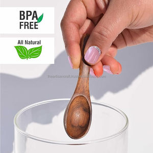 Cucharas de madera hechas a mano hechas de madera maciza natural Utensilios de cocina y servicio duraderos para uso en la cocina Ideal - Product Image 3