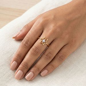 Anillo de diamantes naturales de lujo de 0.04 ct, corte brillante redondo, claridad HI VS SI, oro rosa, proveedor de joyería para compromiso y boda - Product Image 1