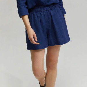 Shorts Cleo de Fine Stitch Craft con tacto suave, perfectos para un uso cómodo durante un día largo, shorts Cleo para mujer para uso en exteriores. - Product Image 5