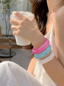 Brazalete de Resina Geométrico con Diseño de Mármol Rosa, Azul Claro y Blanco, Brazalete Ancho y Grueso para Mujer, Joyería de Moda Acrílica A - Product Image 1