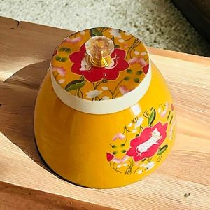 Plateau en métal de haute qualité avec impression Pichwai, finition lisse et base robuste pour la décoration intérieure et les usages religieux - Product Image 5