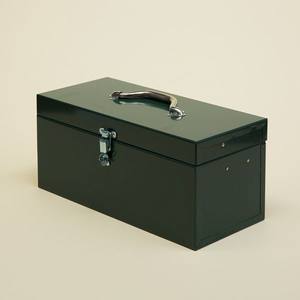 Elegante Baúl de Almacenamiento de Metal Negro Mate con Asa Superior para Uso Profesional y Utilitario - Product Image 6