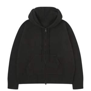 Sweat à capuche zippé en tricot avec emblème Fluffy pour homme, sweat à capuche noir confortable et élégant avec poche avant, sweat à capuche en tricot premium avec emblème - Product Image 1