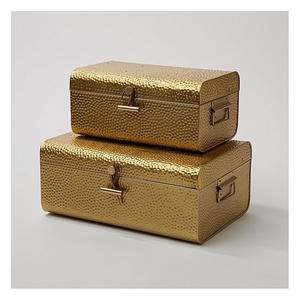 Coffre de rangement décoratif moderne en fer avec finition vieillie, multifonctionnel, grande capacité pour vêtements et rangement domestique - Product Image 1