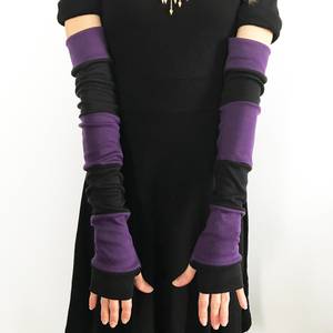 Manguito de brazo a rayas morado y negro para adultos, protección anti-UV, diseño elástico unisex, para ciclismo y actividades al aire libre, manguito de brazo personalizado. - Product Image 1