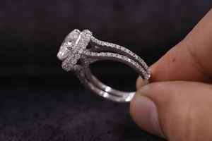 Anillo de Compromiso con Moissanita de Corte Ovalado y Doble Halo, Plata 925 Original, Banda Dividida con Pavé, Joyería Romántica, Anillo de Promesa para Pareja - Product Image 6