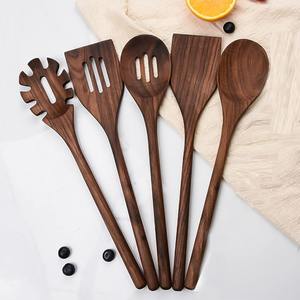 Tailles personnalisées, petits et grands ustensiles de cuisine en bois, outils de cuisine en bois de la meilleure qualité - Product Image 1
