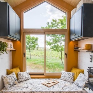 บ้านสำเร็จรูปเหล็กโครงสร้างทันสมัยหรูหรา บ้านเคลื่อนที่แบบโมดูลาร์ขนาดเล็ก บ้านพักตากอากาศสำเร็จรูปสำหรับอยู่อาศัย รีสอร์ท หรือสำนักงาน - Product Image 4