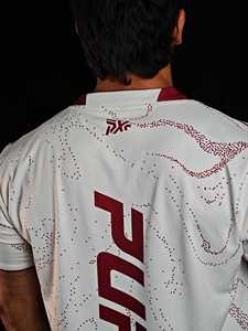 PUFFIN SPORTS Camiseta de Fútbol Sublimada Personalizada para Hombre, Cuello Redondo, Manga Corta, Malla Transpirable, Ropa Deportiva, Corte Regular para Adulto - Product Image 4