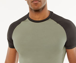 Camisetas al por Mayor con Precio FOB, Personalizadas, Cuello Redondo, 100% Algodón, Logotipo y Color Personalizados, Hombros Caídos, Holgadas y Extra Grandes - Product Image 3